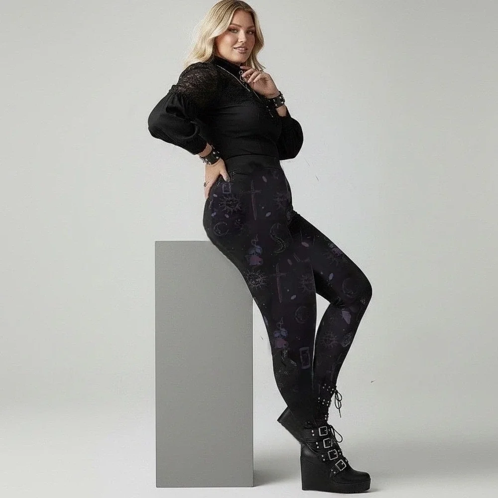 TORRID‎ Celestial Mystic Graphic Full-Length Leggings w/Pockets NWT Size 5X